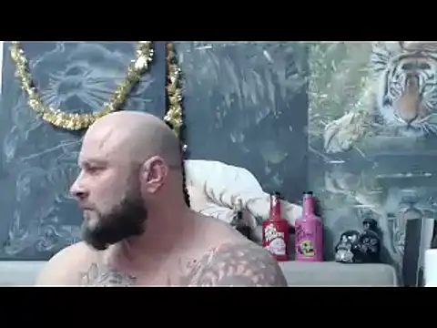 viking 30 online show from March 19, 7:28 pm