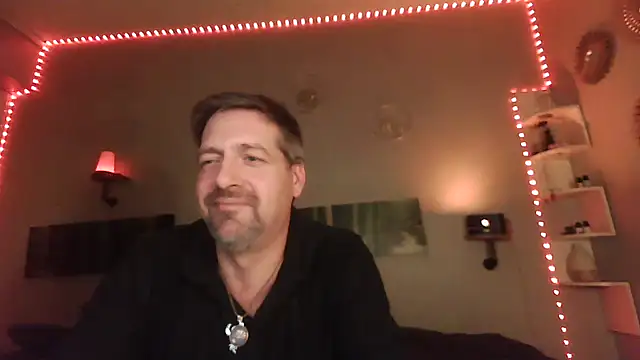 Snapshot of matrikes1 chatting on December 13, 6:49 pm matrikes1 online show from December 13, 6:49 pm