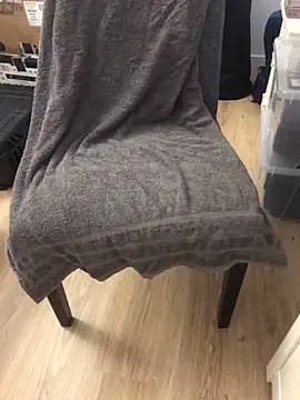 Snapshot of Mindnorthcam2 chatting on February 1, 10:37 am Mindnorthcam2 online show from February 1, 10:37 am