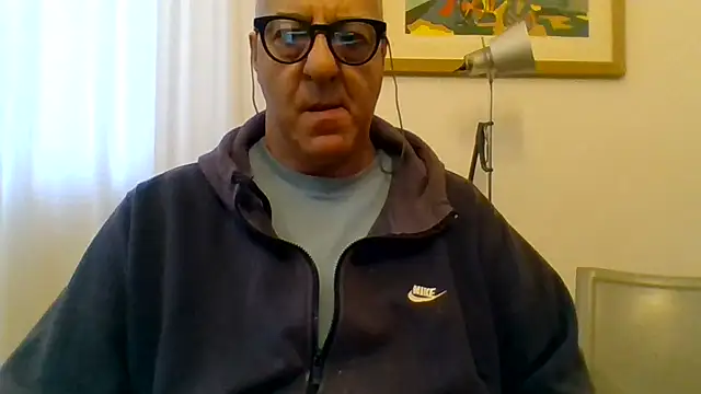 ANONIMO7735 online show from May 18, 4:40 am