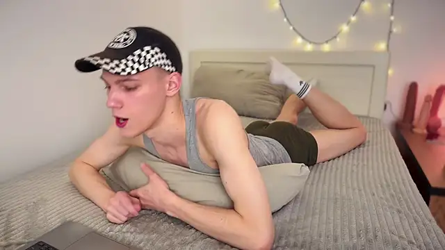 davey ebash online show from March 7, 8:00 pm