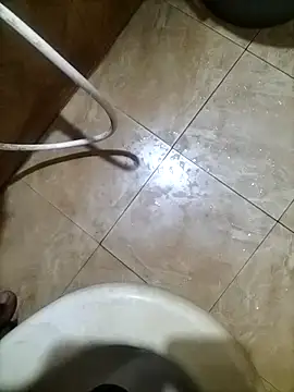 Snapshot of naxus@xh chatting on October 19, 6:33 pm naxusxh online show from October 19, 6:33 pm