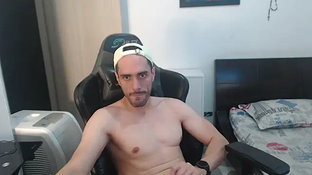 samuelgarcia  online show from March 18, 8:39 am