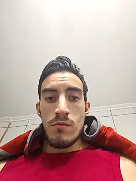 Snapshot of TommyMomentum chatting on September 24, 4:45 am TommyMomentum online show from September 24, 4:45 am