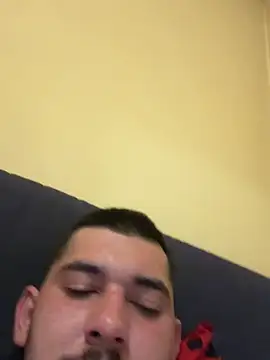 Hitdick007xh online show from March 19, 8:17 am