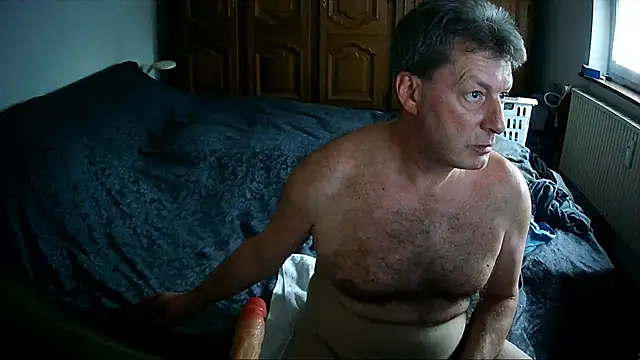 iliebetights online show from March 20, 4:53 pm