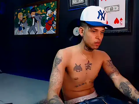 lilray99 online show from May 25, 2:07 am