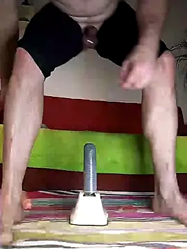 milosek81 online show from December 14, 2:46 pm