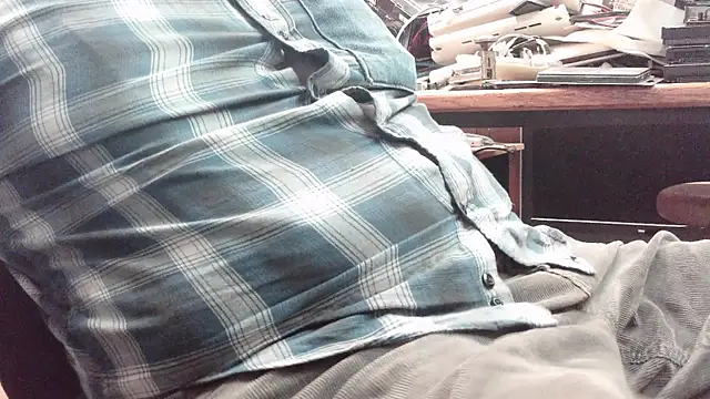 Snapshot of HaraldGermany chatting on October 9, 10:36 pm HaraldGermany online show from October 9, 10:36 pm