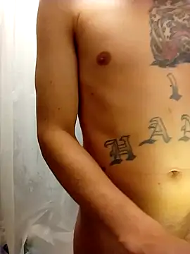 Snapshot of 69RIPsta69 chatting on December 15, 6:29 am 69RIPsta69 online show from December 15, 6:29 am