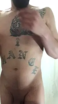 Snapshot of 69RIPsta69 chatting on December 11, 10:49 pm 69RIPsta69 online show from December 11, 10:49 pm