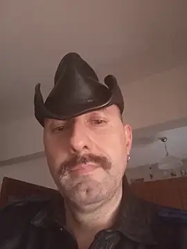 Leatherman82 online show from June 9, 1:13 pm