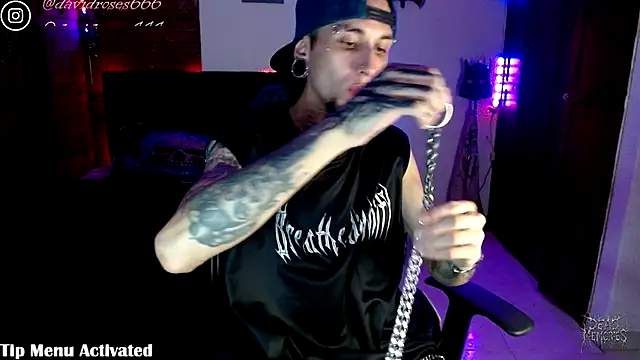 davidroses420 online show from December 1, 11:19 pm