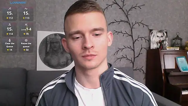 Marvelboy  online show from February 17, 12:16 pm