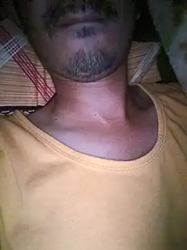 dreamtoungelick69 online show from April 16, 6:52 pm