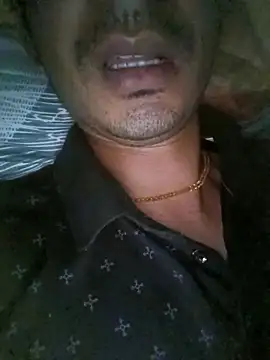 Snapshot of dreamtoungelick69 chatting on March 18, 9:54 pm dreamtoungelick69 online show from March 18, 9:54 pm