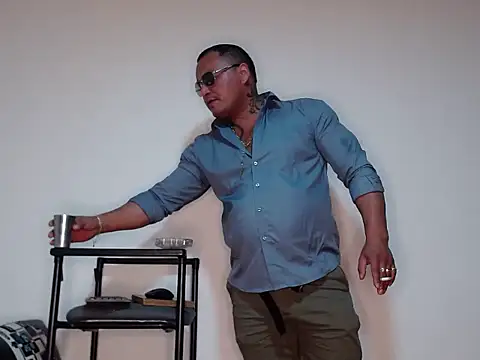 hardrock982 online show from November 11, 2:44 pm