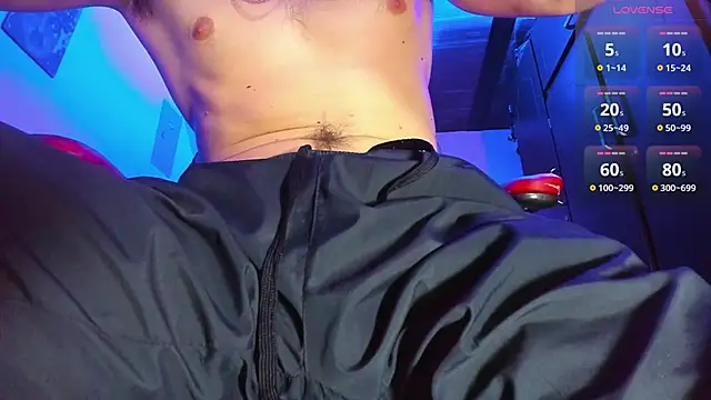 Alex smith00 online show from February 13, 6:57 pm