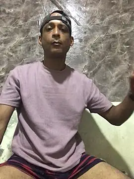 domigoodguy online show from February 15, 8:28 pm