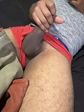 Snapshot of Darkdickhard chatting on February 18, 4:37 am Darkdickhard online show from February 18, 4:37 am