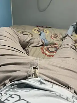 Snapshot of Darkdickhard chatting on January 21, 4:44 am Darkdickhard online show from January 21, 4:44 am