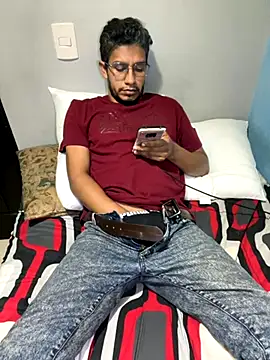 Snapshot of Darkdickhard chatting on October 24, 3:19 am Darkdickhard online show from October 24, 3:19 am