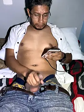 Snapshot of Darkdickhard chatting on October 21, 4:26 am Darkdickhard online show from October 21, 4:26 am