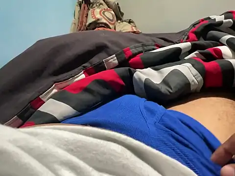 Snapshot of Darkdickhard chatting on January 28, 3:57 am Darkdickhard online show from January 28, 3:57 am