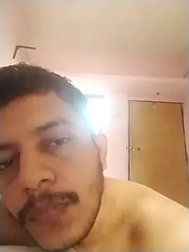 dzboy1994 online show from December 5, 3:13 am