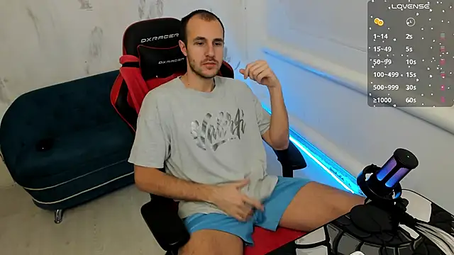 Raamoss online show from December 12, 7:08 am