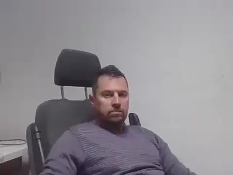 Snapshot of rabyto2 chatting on December 7, 3:30 pm rabyto2 online show from December 7, 3:30 pm