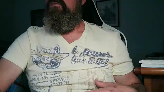 Snapshot of usdirtymikee9 chatting on September 28, 6:39 pm usdirtymikee9 online show from September 28, 6:39 pm