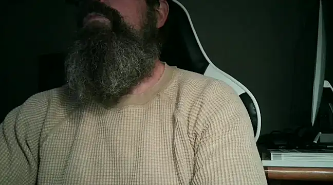 Snapshot of usdirtymikee9 chatting on December 10, 8:19 am usdirtymikee9 online show from December 10, 8:19 am