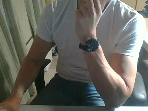 mariohurt101 online show from December 26, 9:26 pm