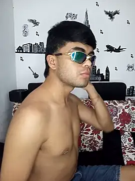 Snapshot of pinedasex777 chatting on March 10, 11:38 pm pinedasex777 online show from March 10, 11:38 pm