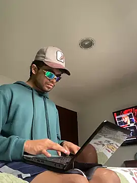 Snapshot of pinedasex777 chatting on January 30, 8:31 pm pinedasex777 online show from January 30, 8:31 pm