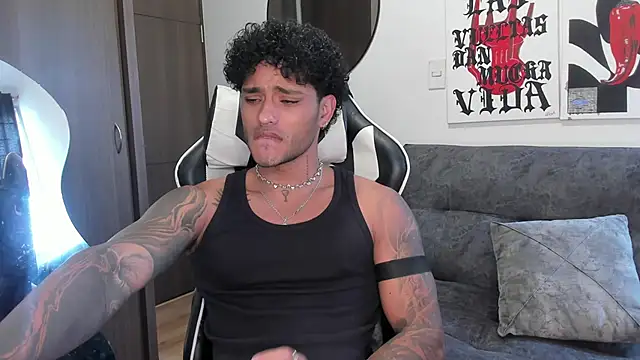 Alessandro Vanni online show from February 18, 2:37 pm