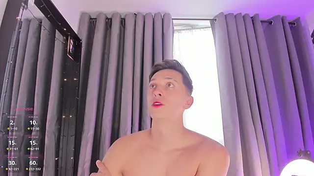 Thiago jones online show from November 2, 6:34 pm