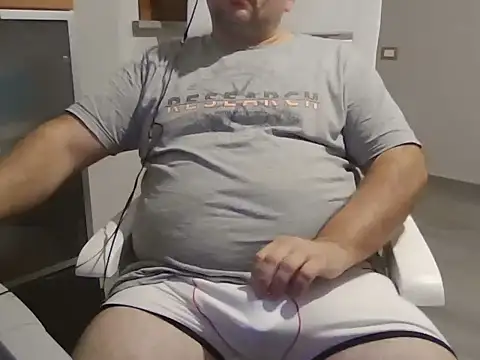 iron boy80 online show from September 13, 8:37 am