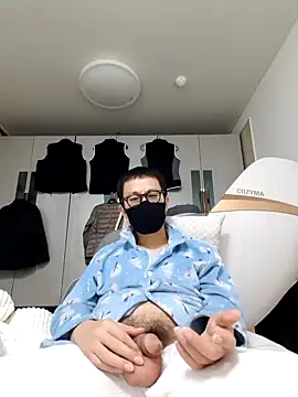 Ssk10N online show from December 18, 9:40 pm