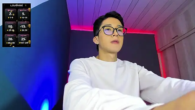 tom Howard online show from January 12, 5:45 am