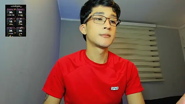 tom Howard online show from October 17, 4:38 am