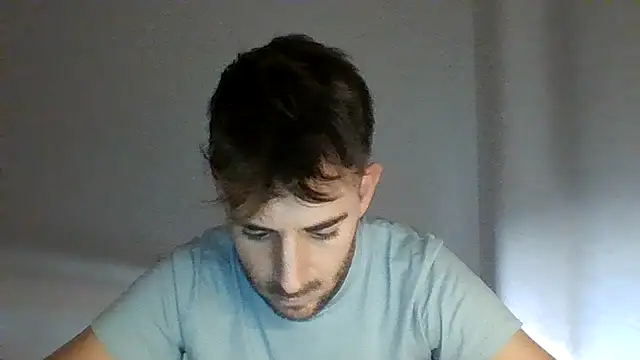 Snapshot of vargas90 chatting on October 27, 10:50 am vargas90 online show from October 27, 10:50 am