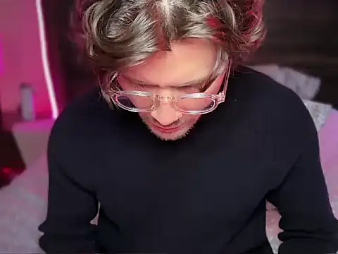 mcklister kinky feets online show from March 26, 8:46 pm