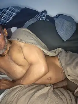 Lonelynudist59 online show from November 19, 4:23 am