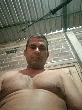 Snapshot of axomen chatting on December 10, 3:19 am axomen online show from December 10, 3:19 am