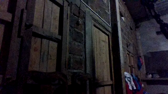 Snapshot of axomen chatting on October 10, 3:22 am axomen online show from October 10, 3:22 am