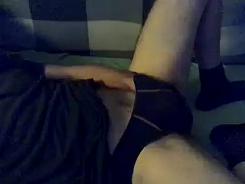 har1982 online show from December 3, 4:57 am