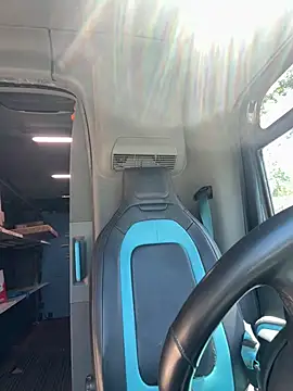 TyAthletic online show from April 27, 5:30 pm