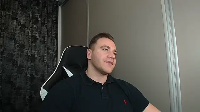 Thori92 online show from February 23, 5:58 pm